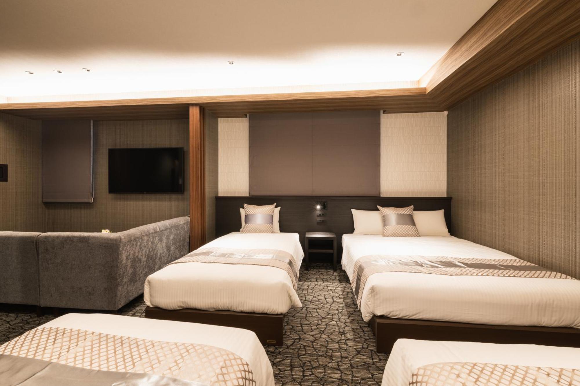 Aparthotel Grand Base Kagoshima Esterno foto